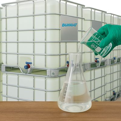 شراء عامل إزالة اللون BWD-01 للمياه 50% صلبة لمياه الصرف الصحي النسيجية التصنيع عبر الإنترنت